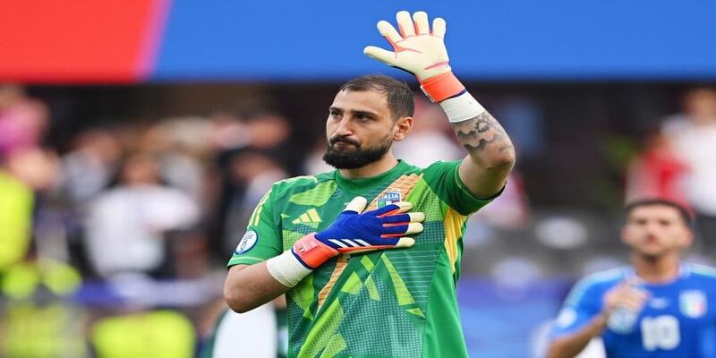 Thủ môn Gianluigi Donnarumma xuất sắc nhất thế giới